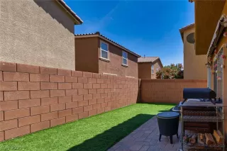 Photo #5: 2293214 Listing