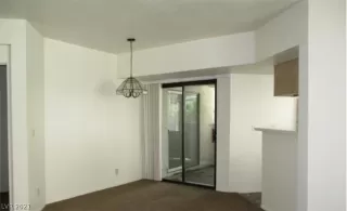 Photo #2: 2293284 Listing 