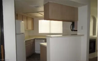 Photo #3: 2293284 Listing 