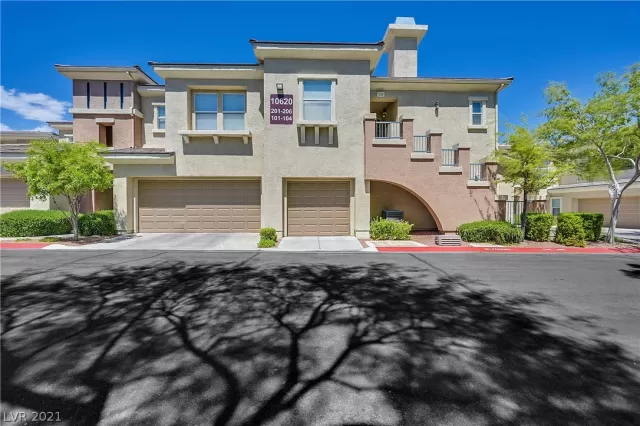 MLS: 2293299 Condo For Sale