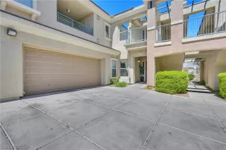 Photo #2: 2293299 Listing 