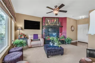 Photo #3: 2293299 Listing 