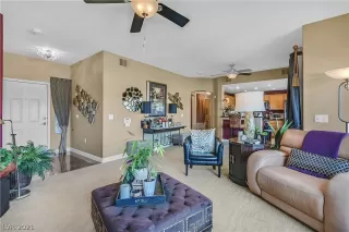 Photo #5: 2293299 Listing 