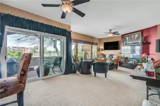 Photo #6: 2293299 Listing 