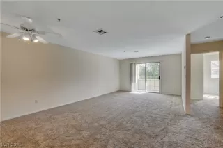 Photo #4: 2293327 Listing 