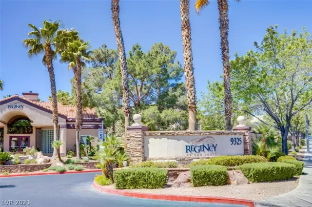 MLS: 2293353 Condo For Sale