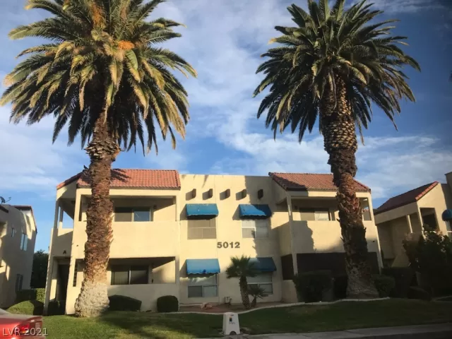 MLS: 2293385 Condo For Sale