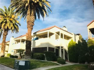 Photo #1: 2293385 Listing