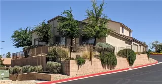 Photo #1: 2293427 Listing 