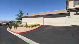 Photo #3: 2293427 Listing 