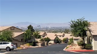 Photo #6: 2293427 Listing 
