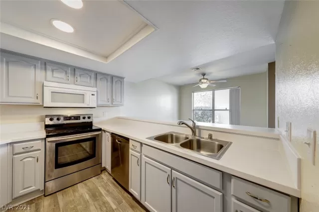 MLS: 2293445 Condo For Sale
