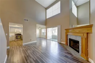 Photo #6: 2293445 Listing 