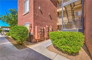 Photo #2: 2293457 Listing 