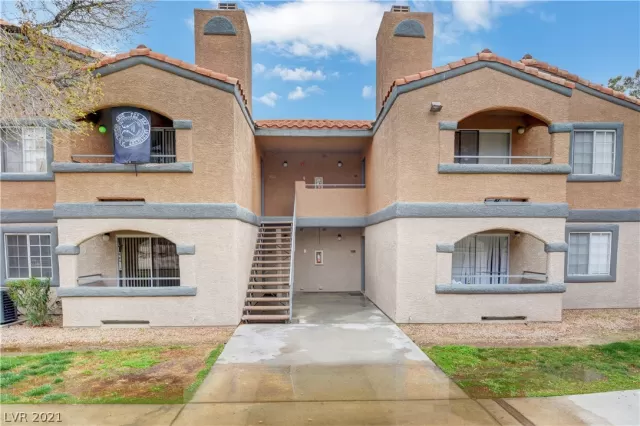 MLS: 2293509 Condo For Sale