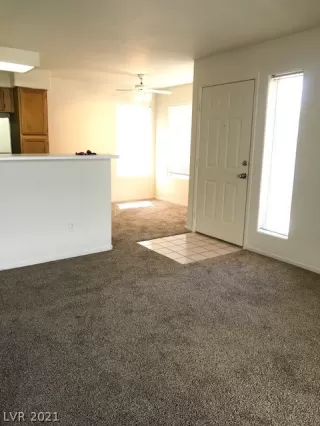 Photo #6: 2293511 Listing 