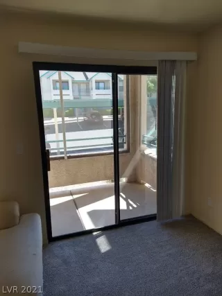 Photo #1: 2293539 Listing 