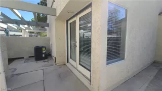 Photo #2: 2293592 Listing 