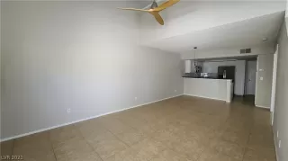 Photo #6: 2293592 Listing 