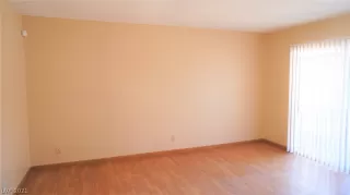 Photo #1: 2293666 Listing