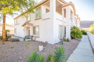 Photo #1: 2293688 Listing