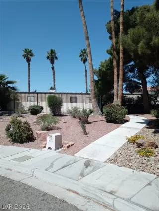 Photo #4: 2293715 Listing 