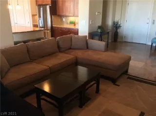 Photo #3: 2293730 Listing 