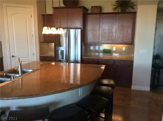 Photo #6: 2293730 Listing 