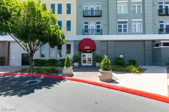 MLS: 2293747 Condo For Sale