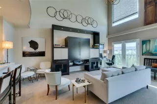 Photo #3: 2293747 Listing