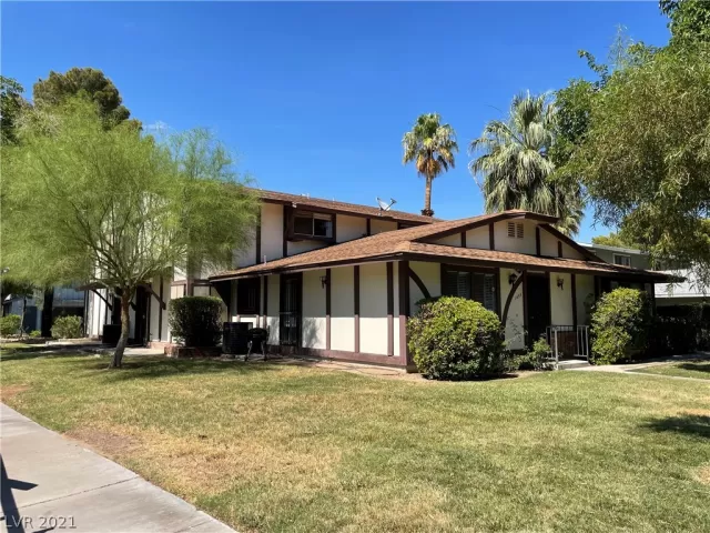 MLS: 2293755 Condo For Sale