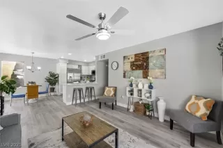 Photo #3: 2293759 Listing 