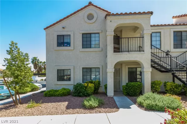 MLS: 2293777 Condo For Sale