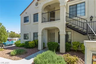 Photo #1: 2293777 Listing 