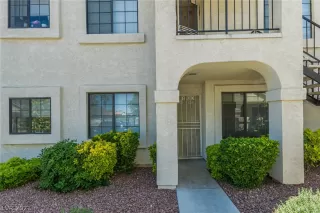 Photo #2: 2293777 Listing 