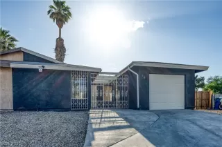 Photo #5: 2293778 Listing 
