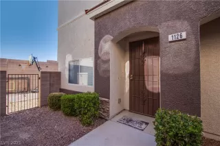 Photo #2: 2293787 Listing 