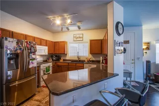 Photo #6: 2293787 Listing 