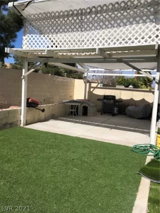 Photo #3: 2293820 Listing