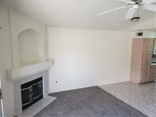 Photo #3: 2293873 Listing