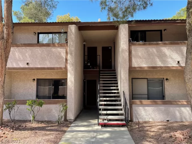 MLS: 2293943 Condo For Sale