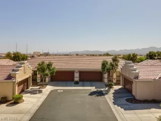 Photo #3: 2293945 Listing 