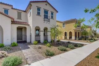 Photo #1: 2293950 Listing 