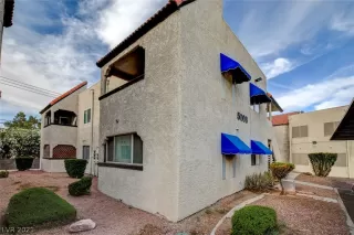 Photo #1: 2293981 Listing