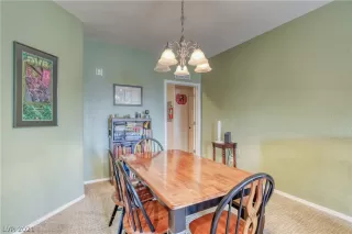 Photo #6: 2293993 Listing