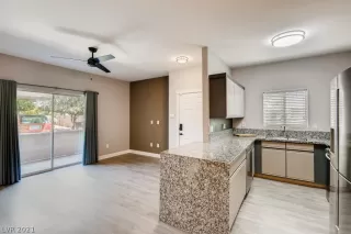 Photo #2: 2294056 Listing