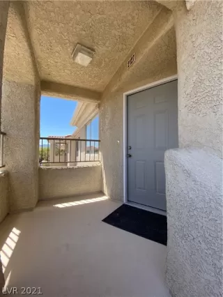 Photo #1: 2294064 Listing