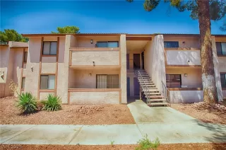 Photo #1: 2294099 Listing