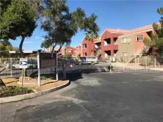 Photo #1: 2294131 Listing 