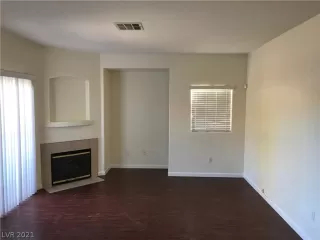 Photo #6: 2294131 Listing 